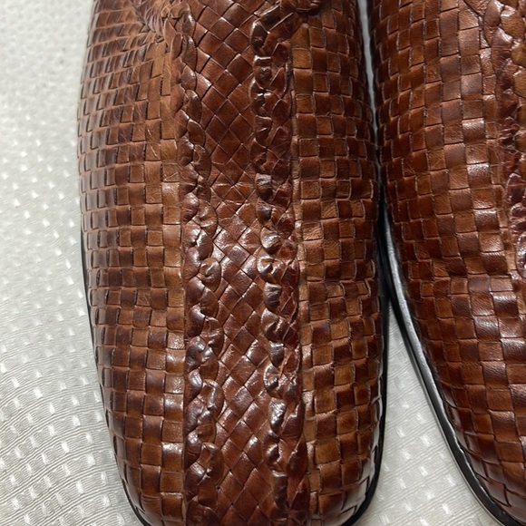 Trotter’s Brown Woven Leather Mule 8.5 Made In Brazil (2) - Picture 3 of 9